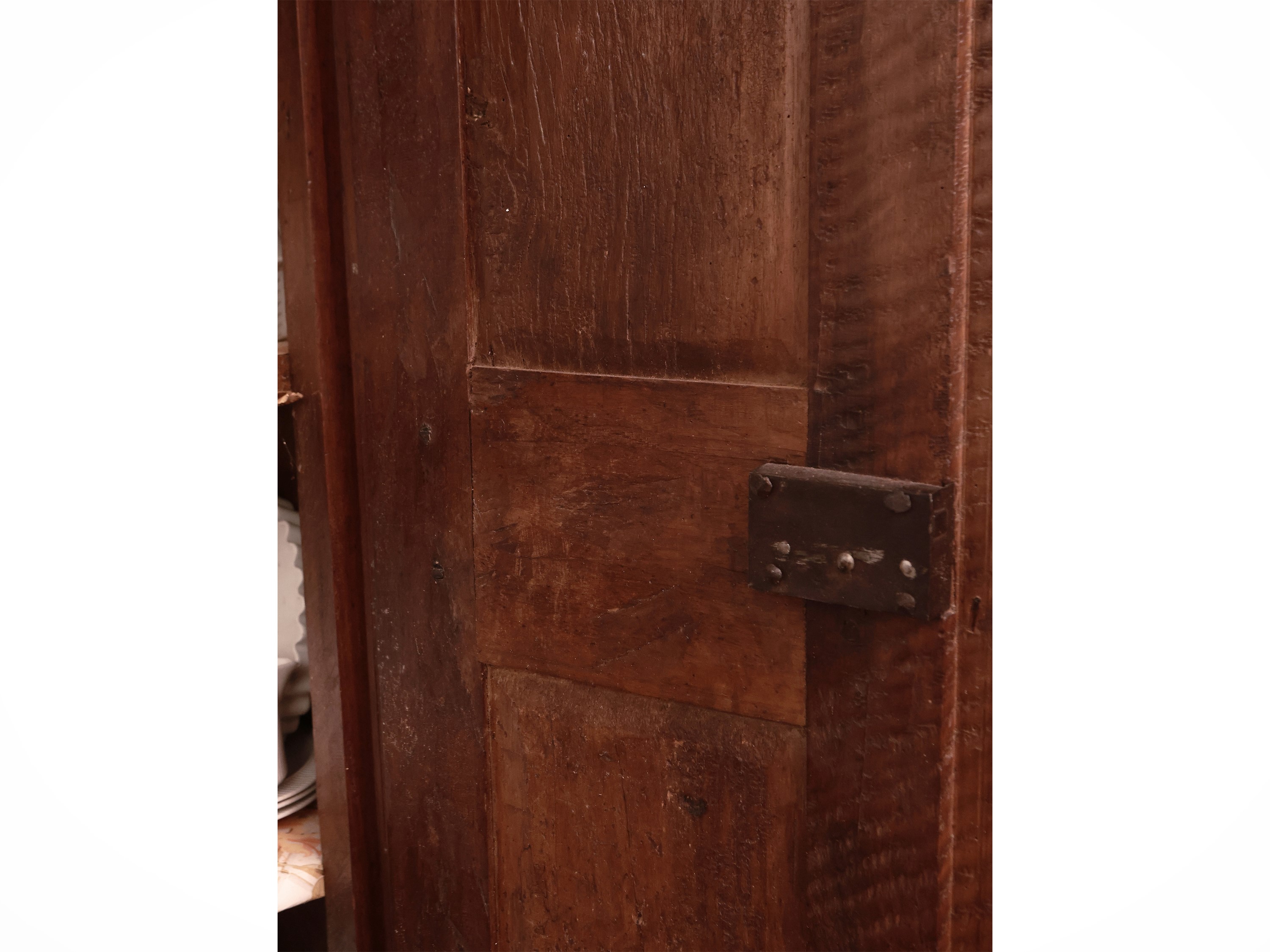 Credenza Rustica in Noce