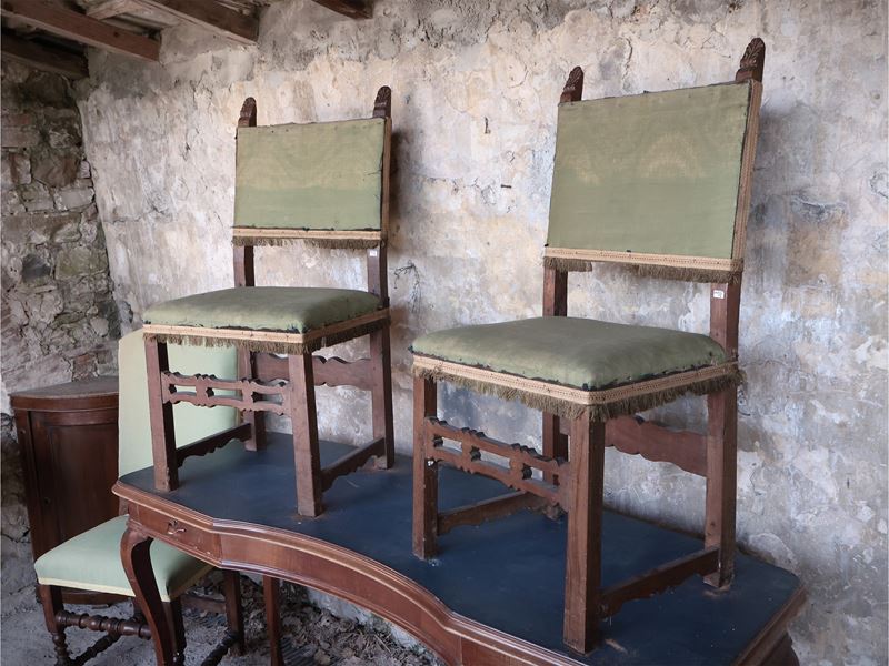 Coppia di Seggioloni in Noce