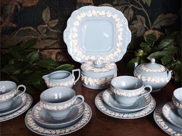 Set per servire dolci e pasticcini in porcellana azzurra, Wedgwood