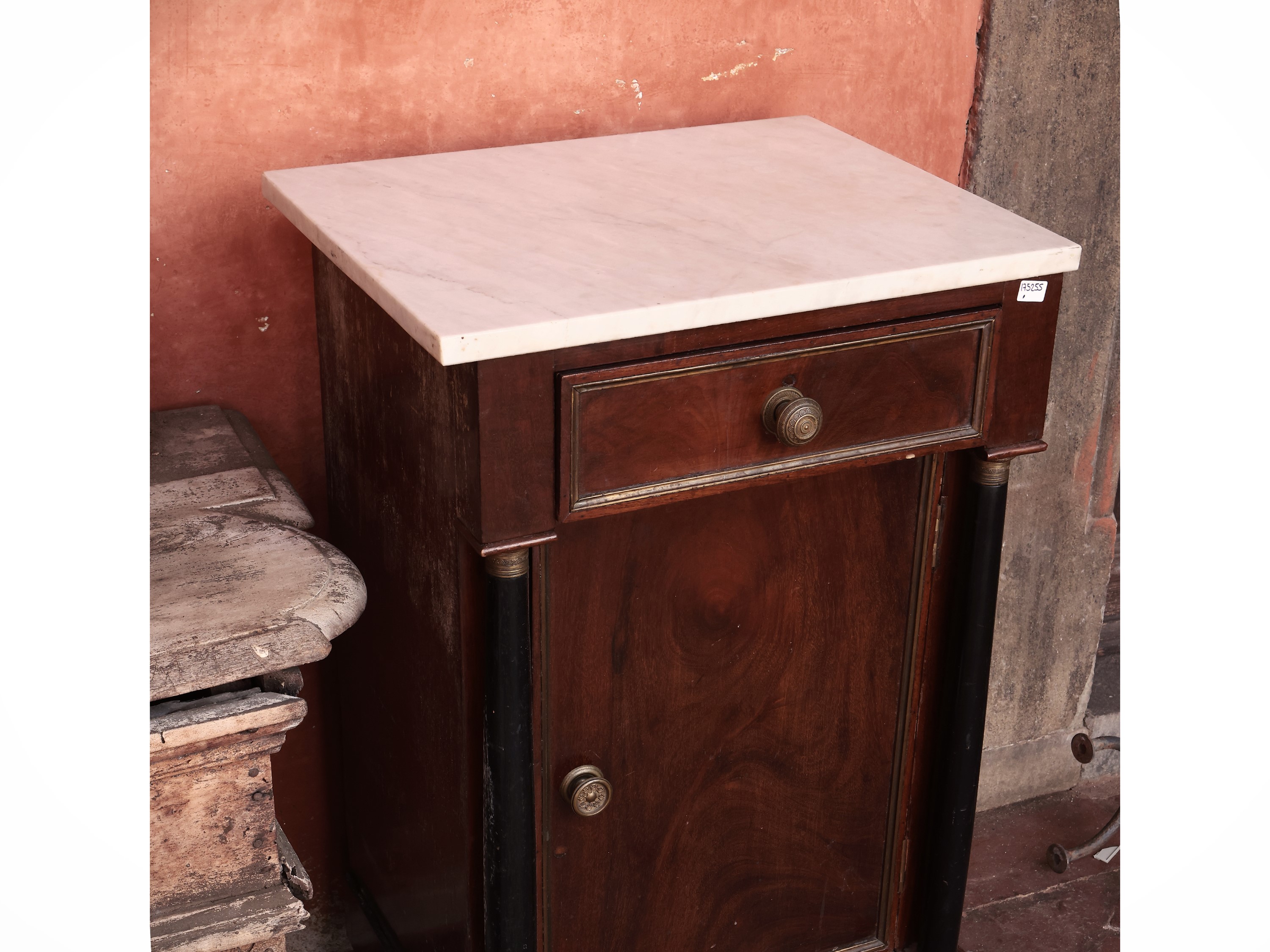 Comodino in Noce in Stile Impero
