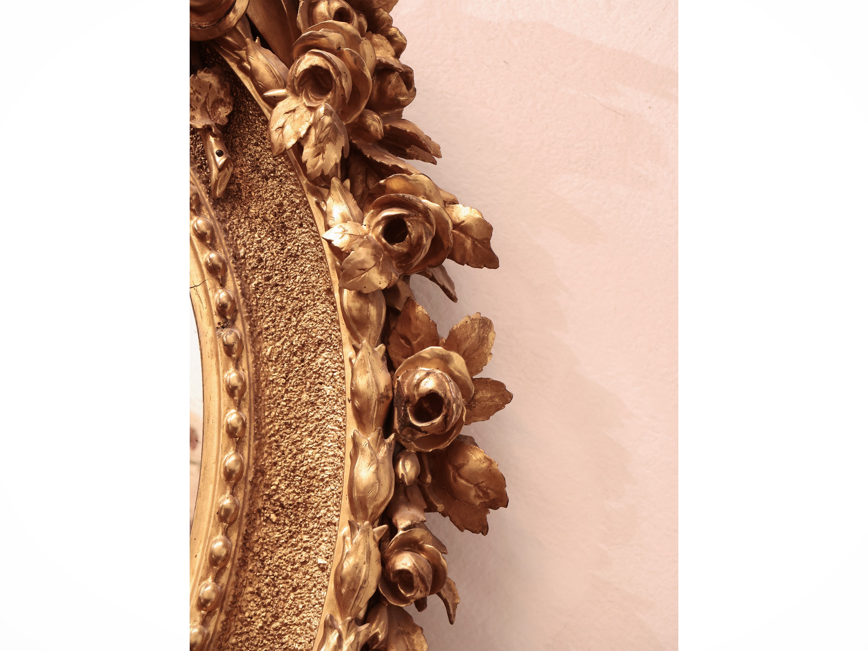 Specchiera con Cornice in Legno e Pastiglia Dorata