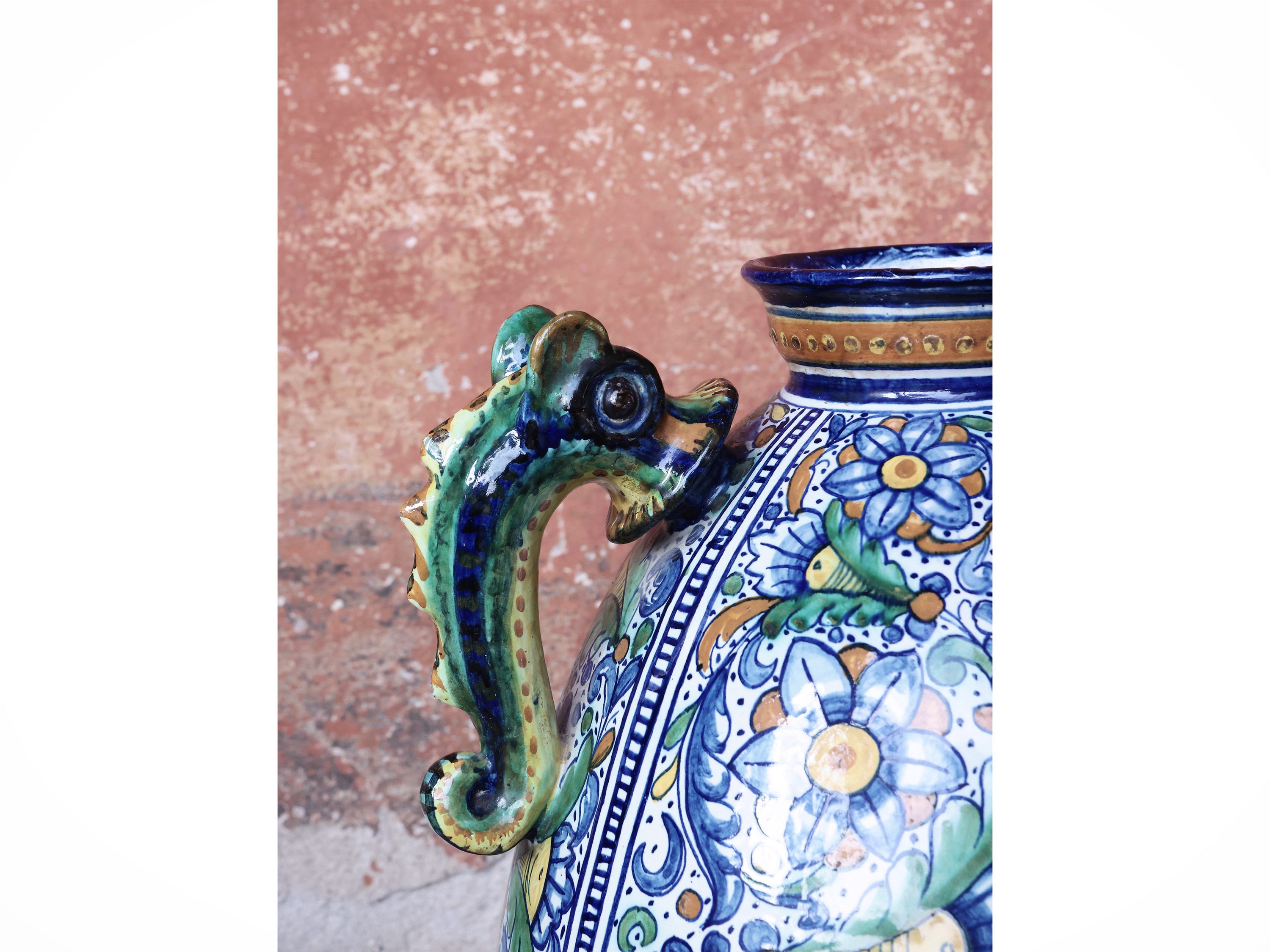 Grande Vaso in Maiolica, Cantagalli