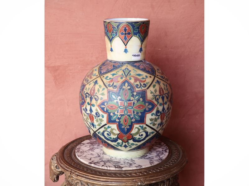 Vaso in porcellana orientale