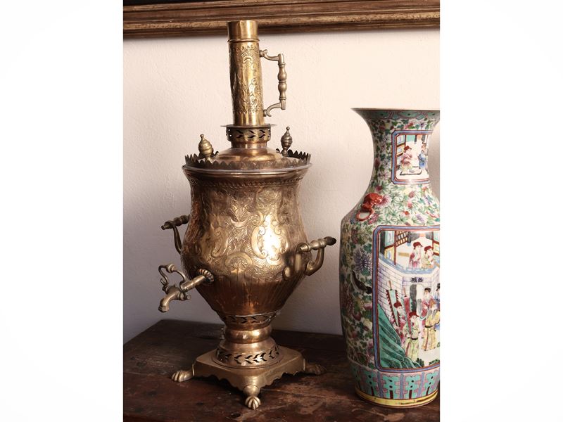 Samovar in ottone