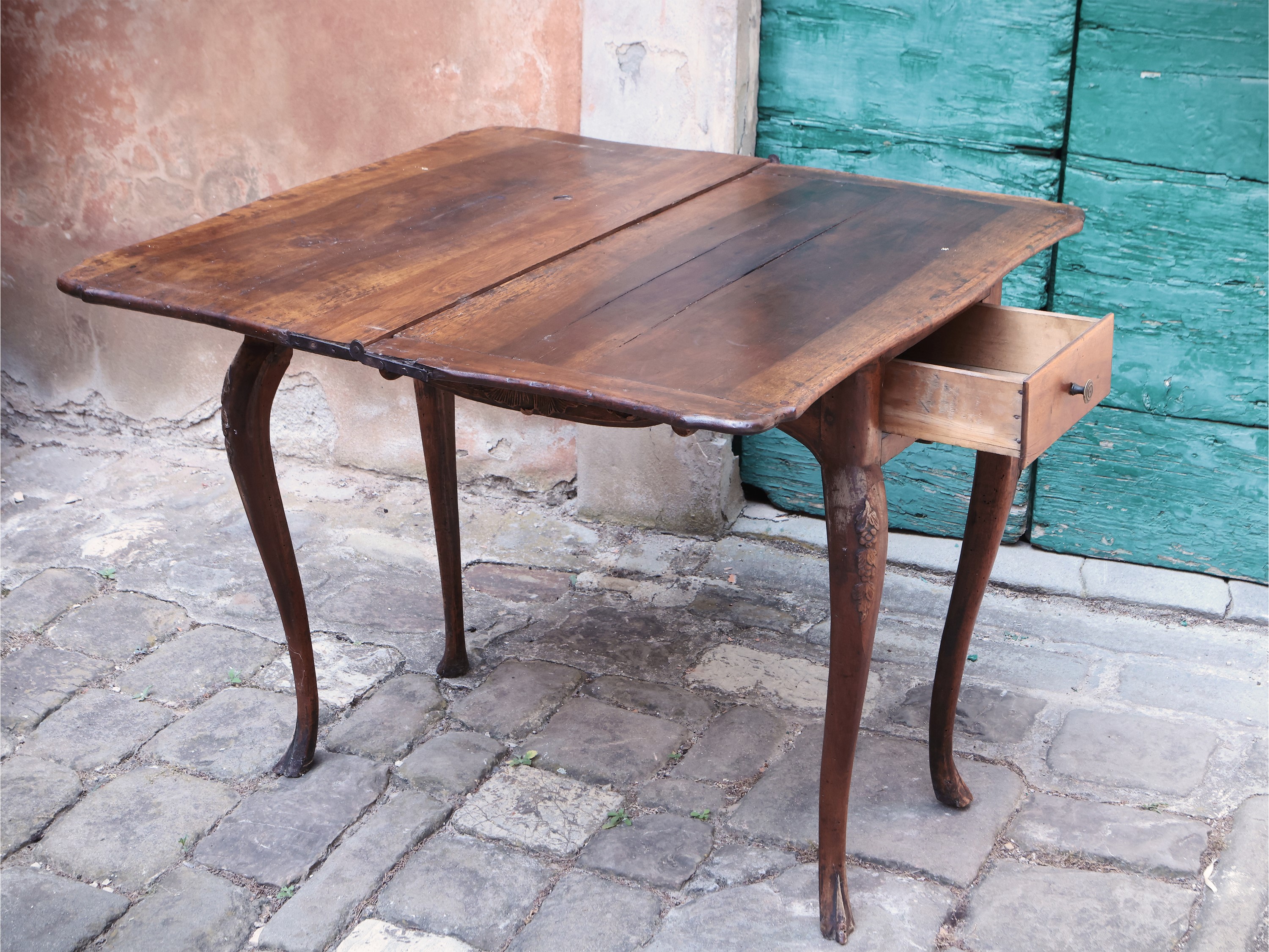 Tavolino Console in Noce