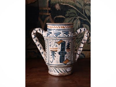 Alberello Biansato in Maiolica
