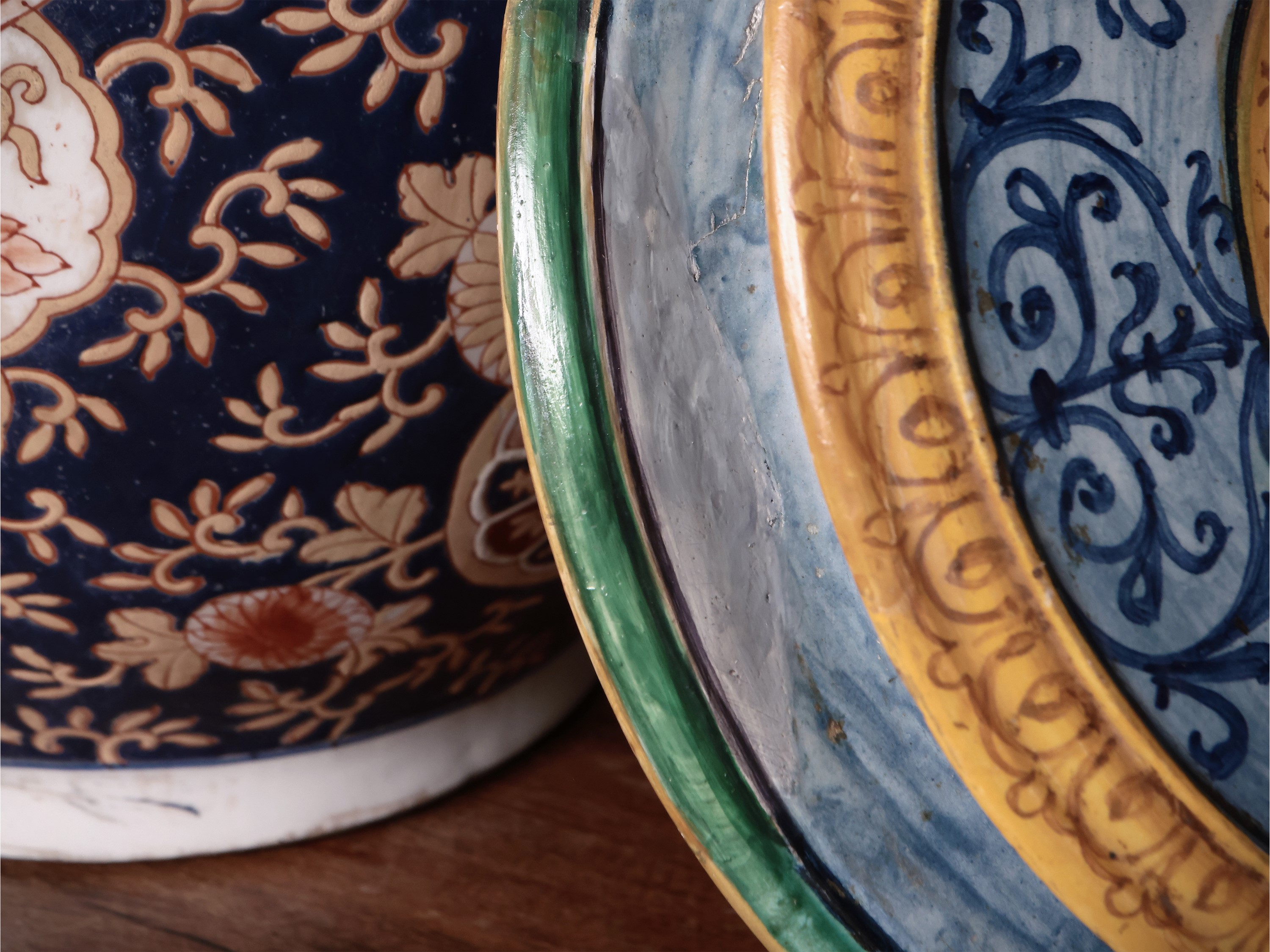 Tagliere in Maiolica per Servito da Puerpera, Bottega Fontana