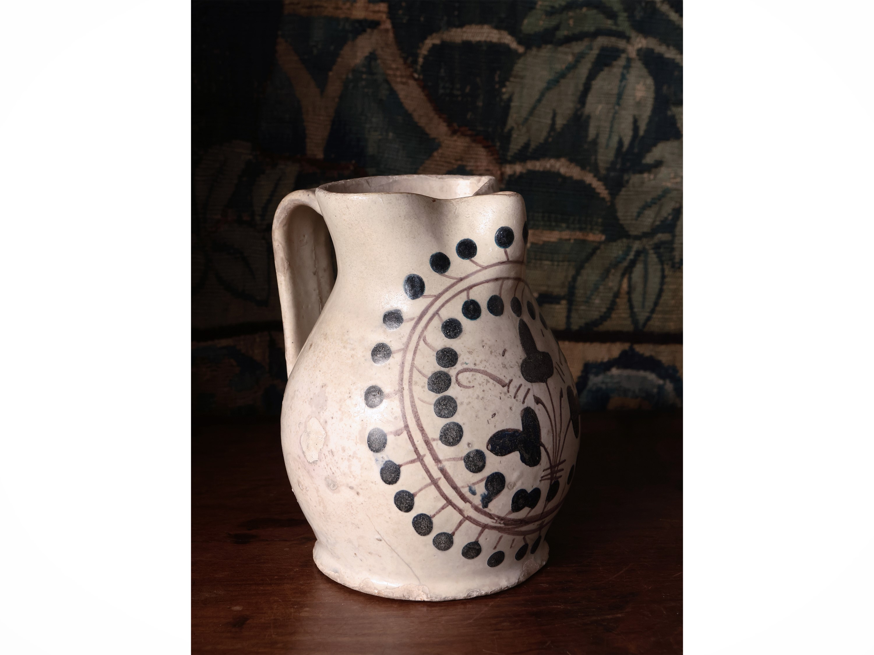 Brocca in Maiolica