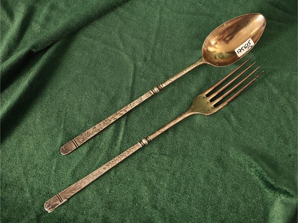 Coppia di posate da portata in argento  (Francia, fine del XIX/inizio del XX secolo)  - Asta Un villino a Crema: una raccolta di pittura dell'Ottocento - Maison Bibelot - Casa d'Aste Firenze - Milano