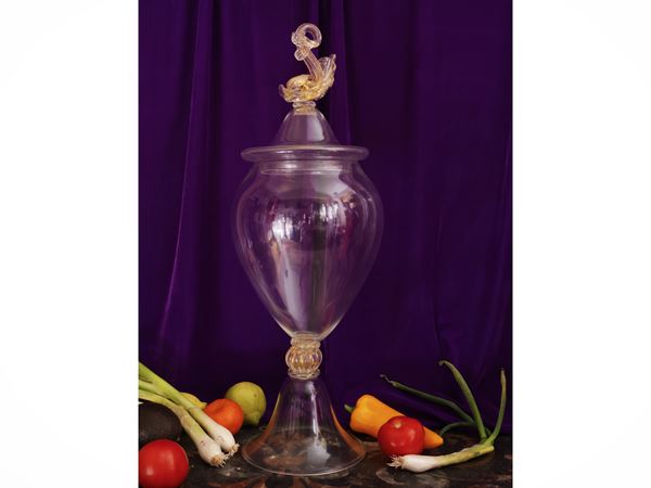 Large vase with colorless puffed glass lid