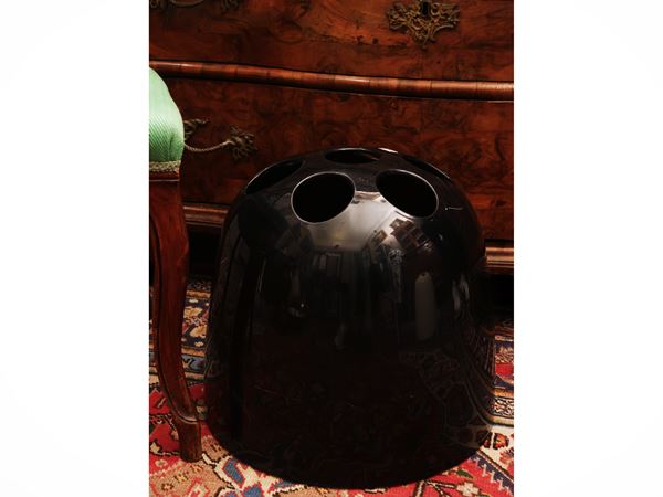 Umbrella stand Dedalo, Emma Gismondi Schweinberger per Artemide Studio