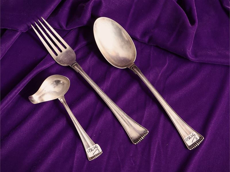 Tre posate da portata, Cesa