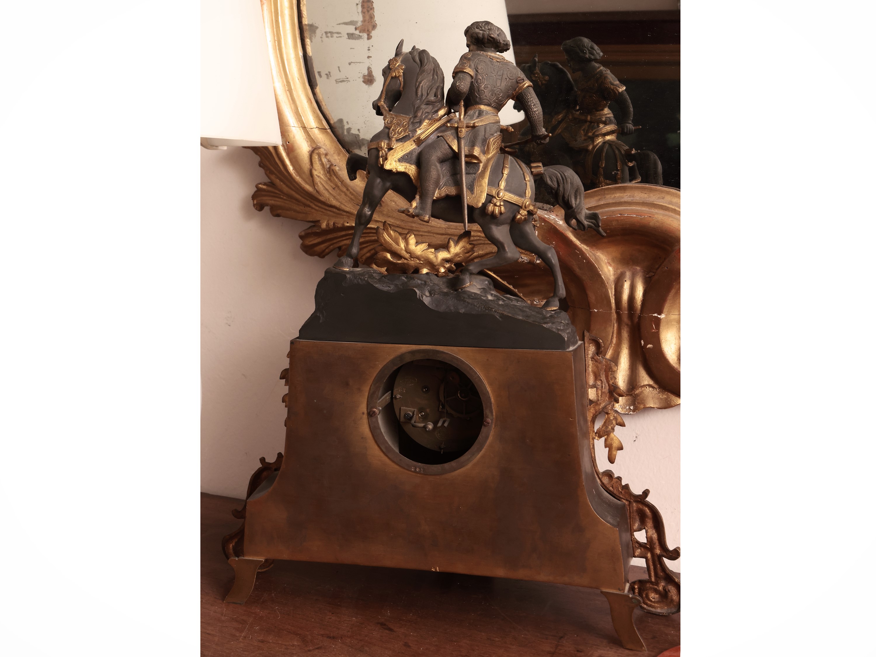 Orologio da tavolo in antimonio patinato e dorato