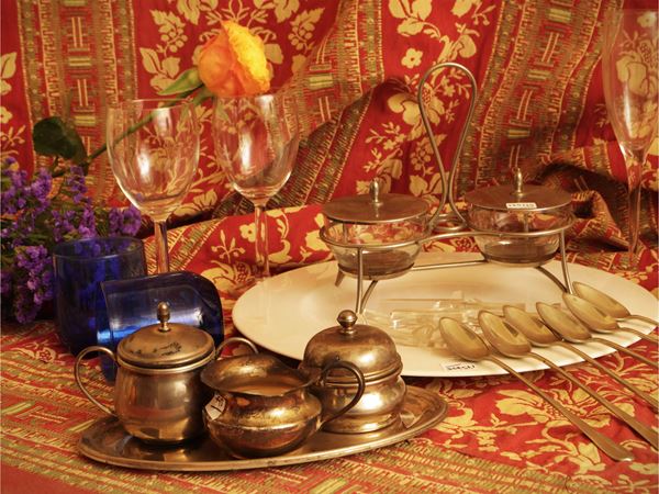 Table accessories