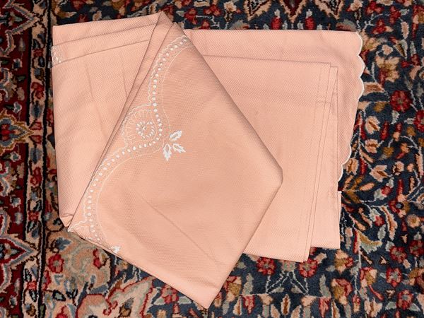 Double bed groove in light pink cotton piquet
