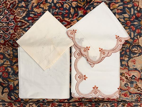 Two sheets in white linen