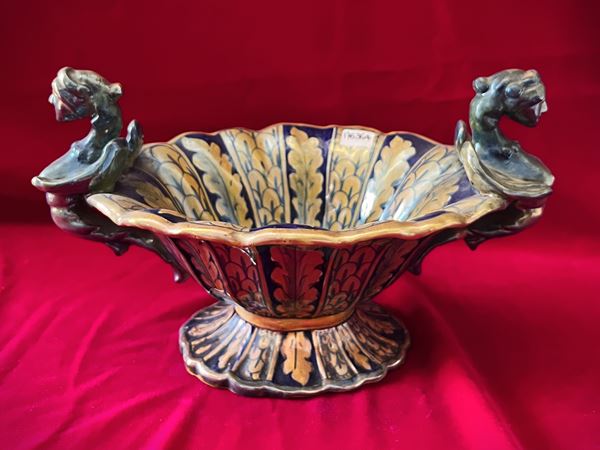 Centerpiece with luster enamelled ceramic spacecraft, Gualdo Tadino