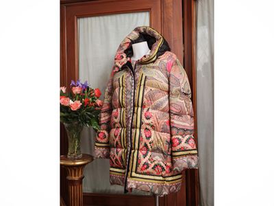 Etro, Piumino invernale fantasia Paisley con cappuccio, taglia L