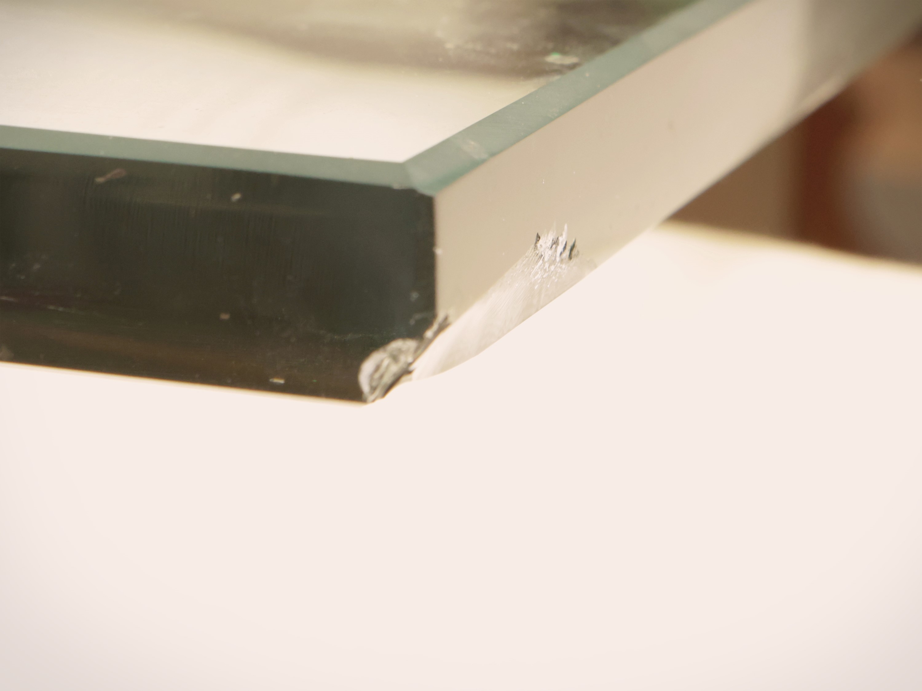 Tavolo console in metallo cromato e vetro, anni Settanta
