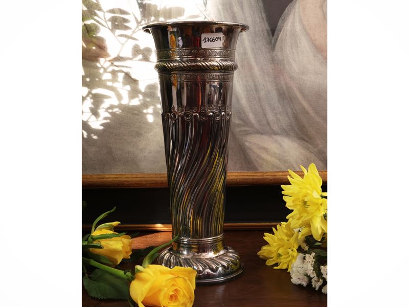 Vaso in argento