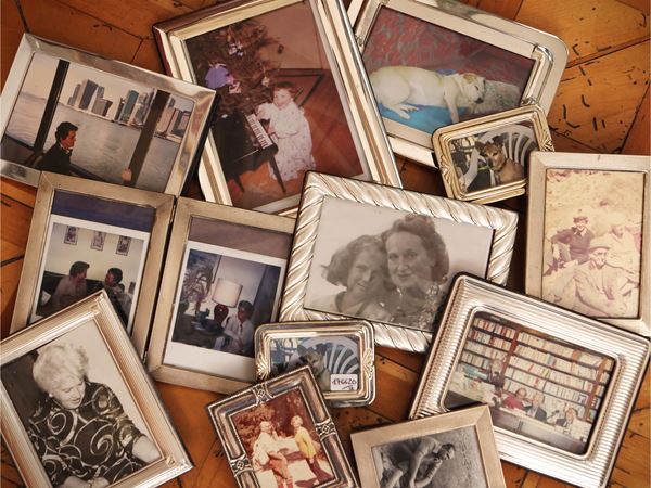 Lot of porter frames, also in silver