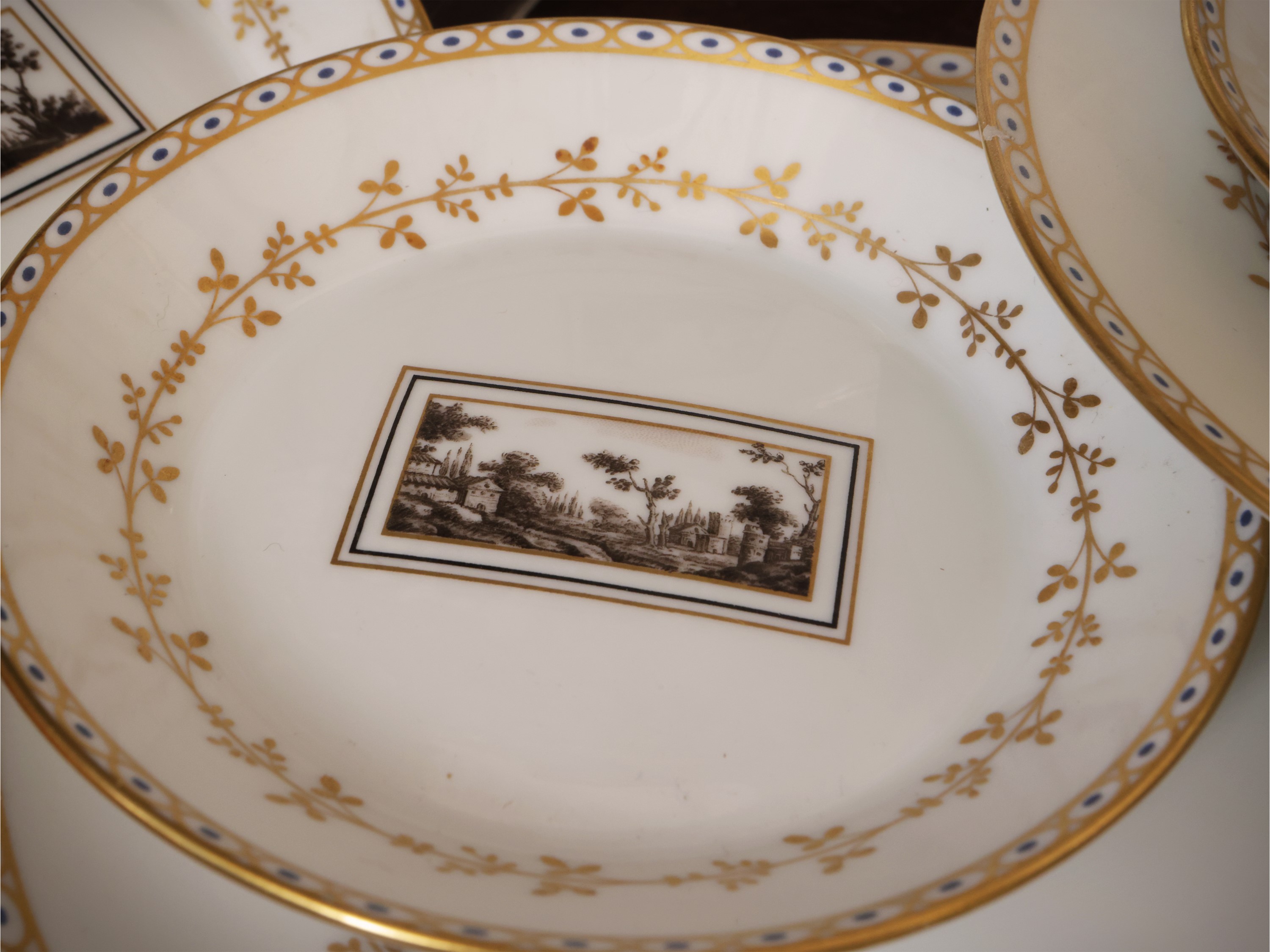 Richard Ginori, Set da dolce in porcellana decoro Fiesole