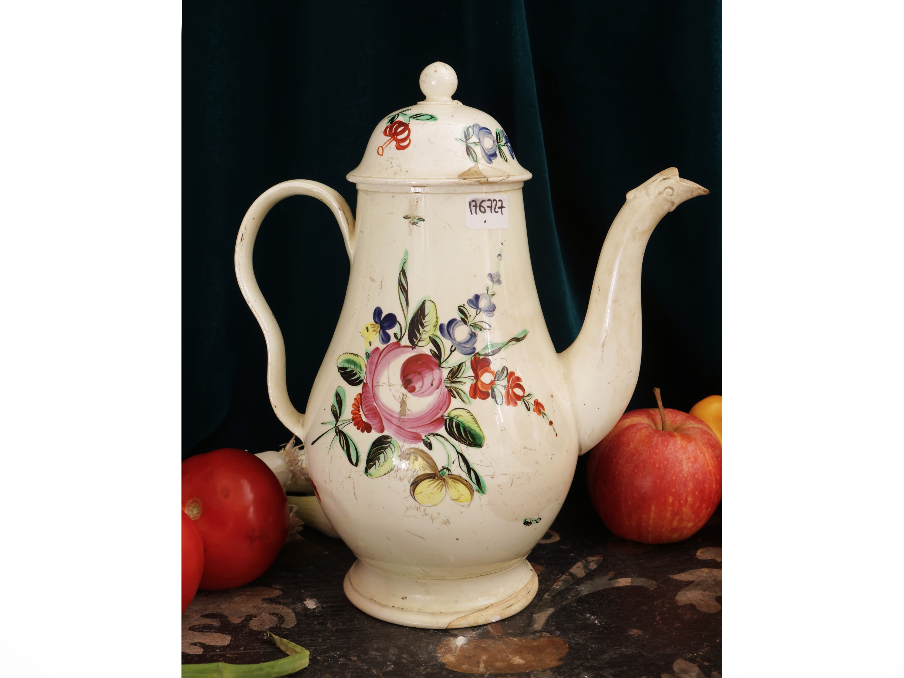 Caffettiera in maiolica, Bologna, XVIII secolo