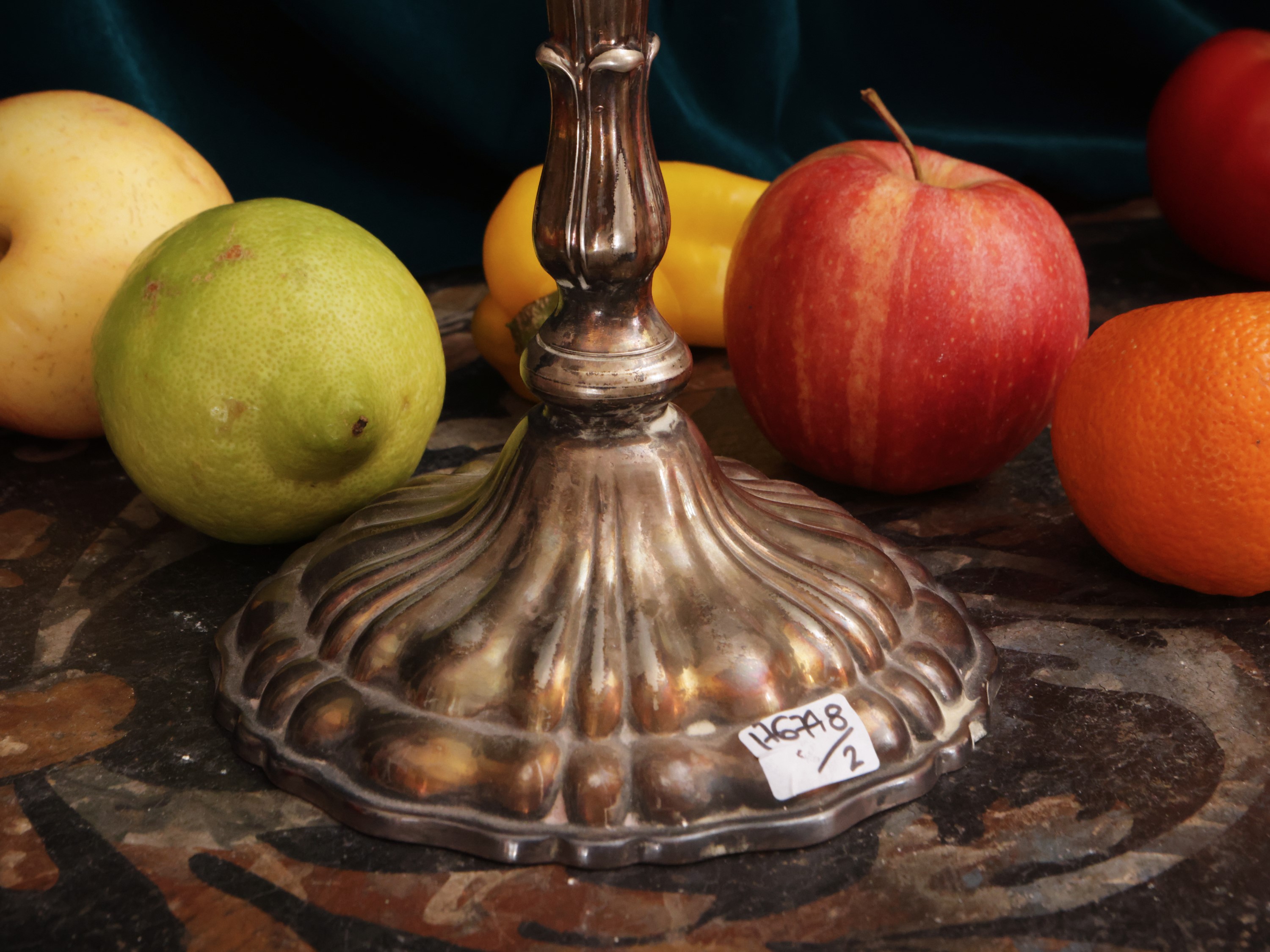 Coppia di Candelabri in Argento