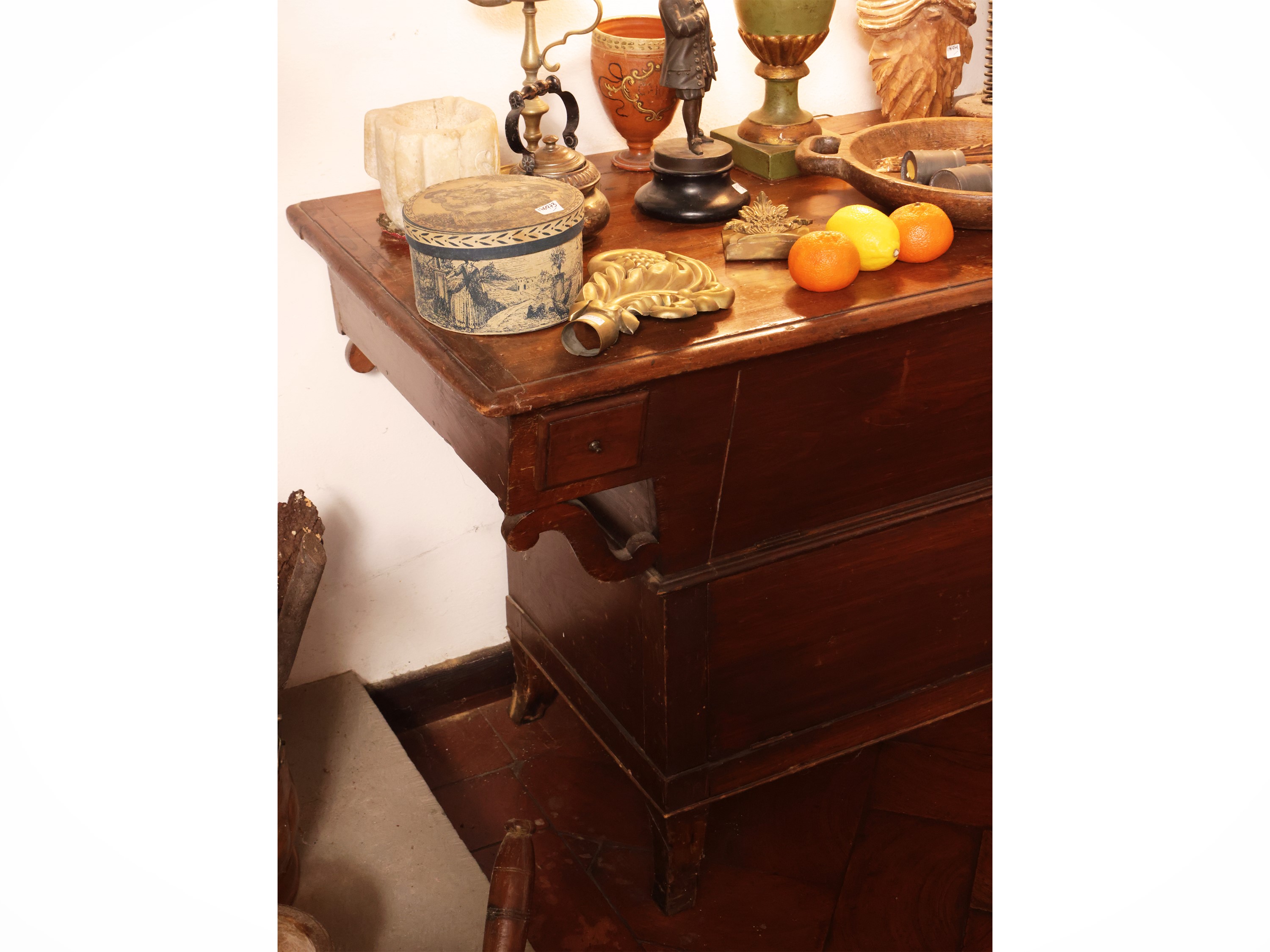 Credenza a madia rustica, legno tenero, XIX/XX secolo
