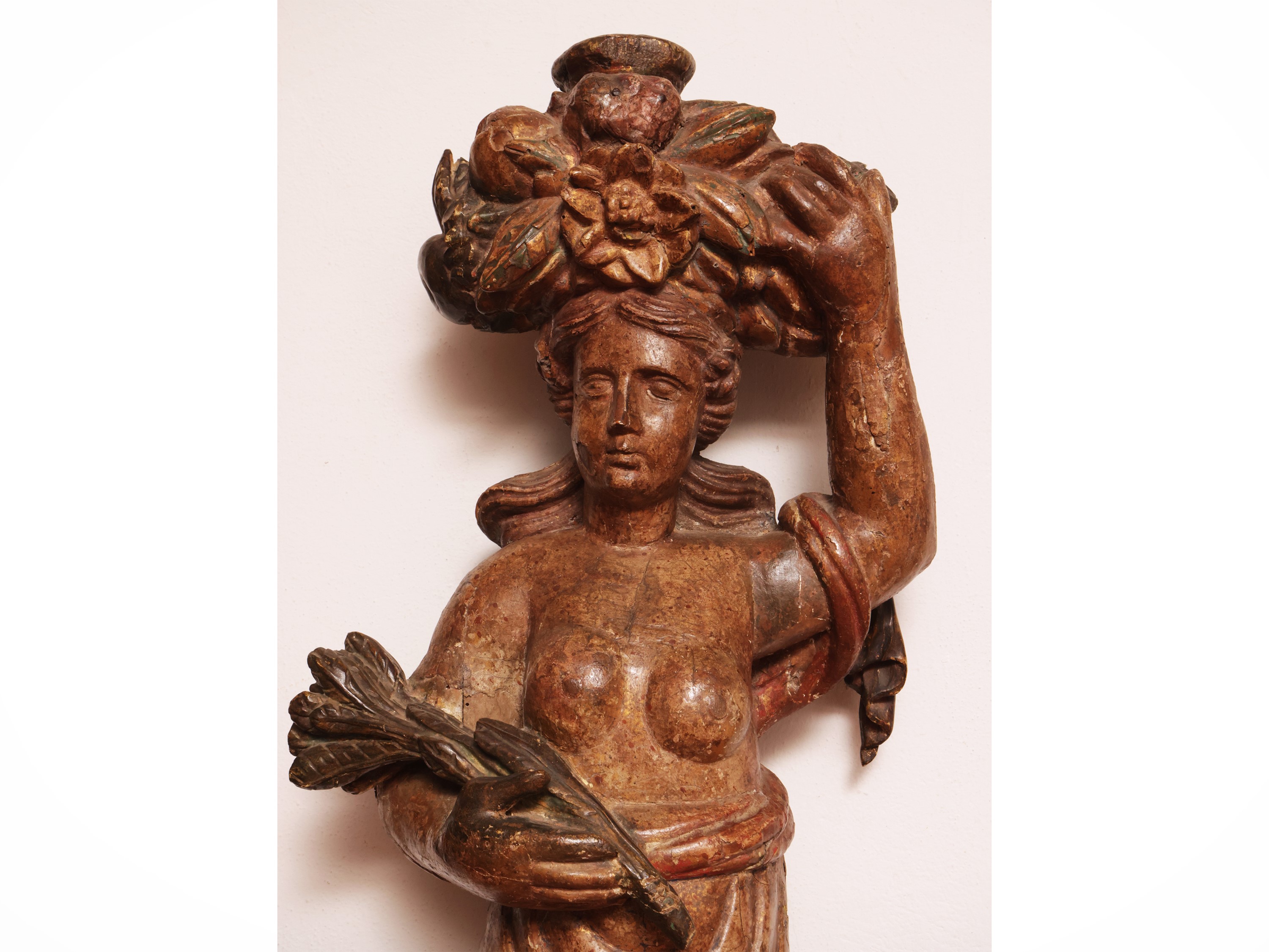 Scultura lignea portacero