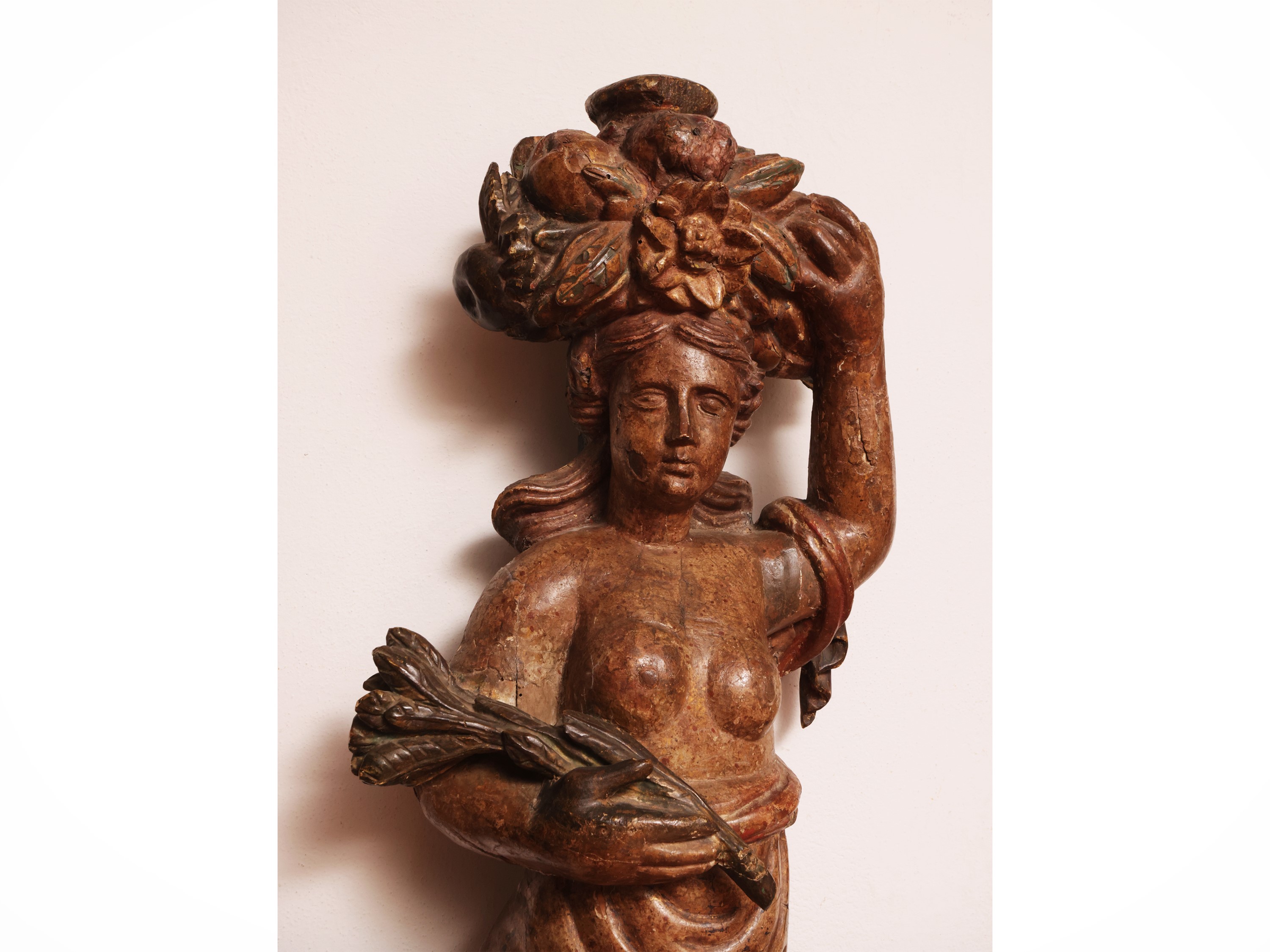 Scultura lignea portacero