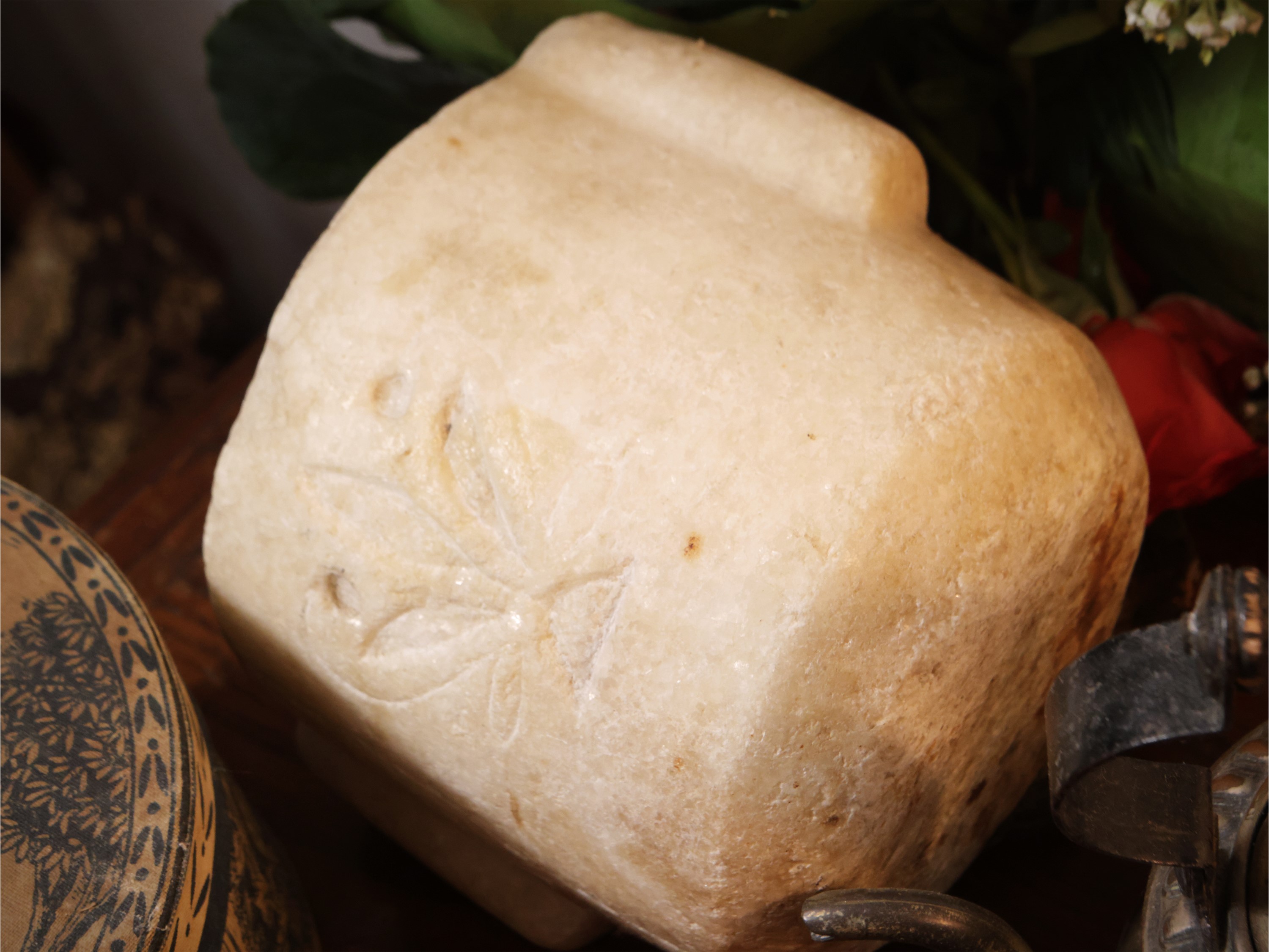 Curiosità d'epoca, assortimento di oggetti antichi