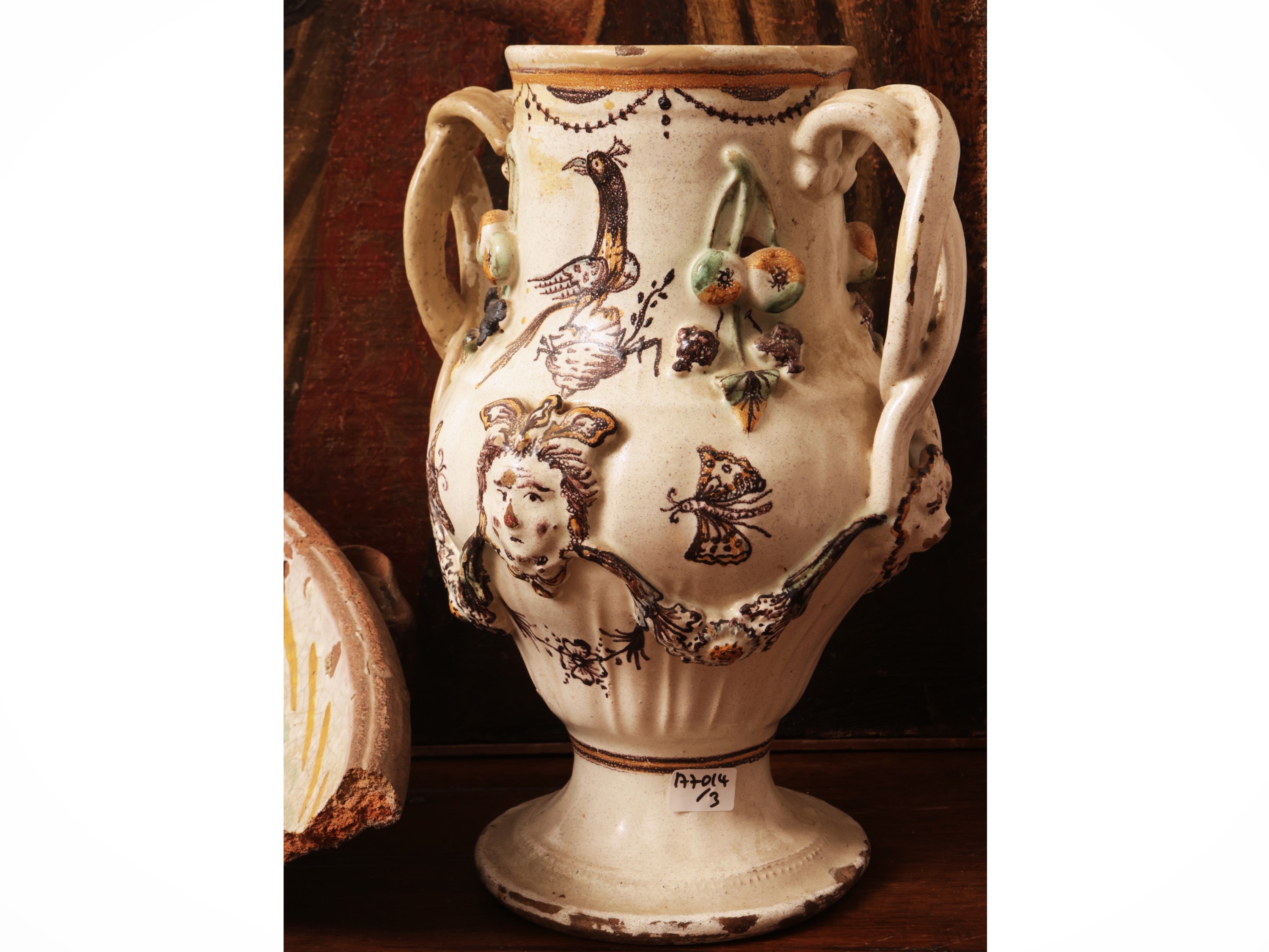 Vaso in maiolica popolare, XVIII secolo
