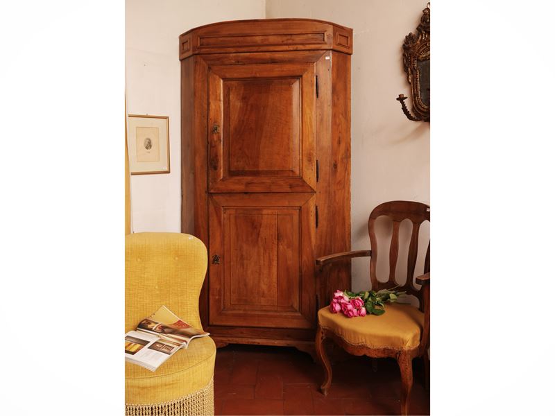 Angoliera in ciliegio