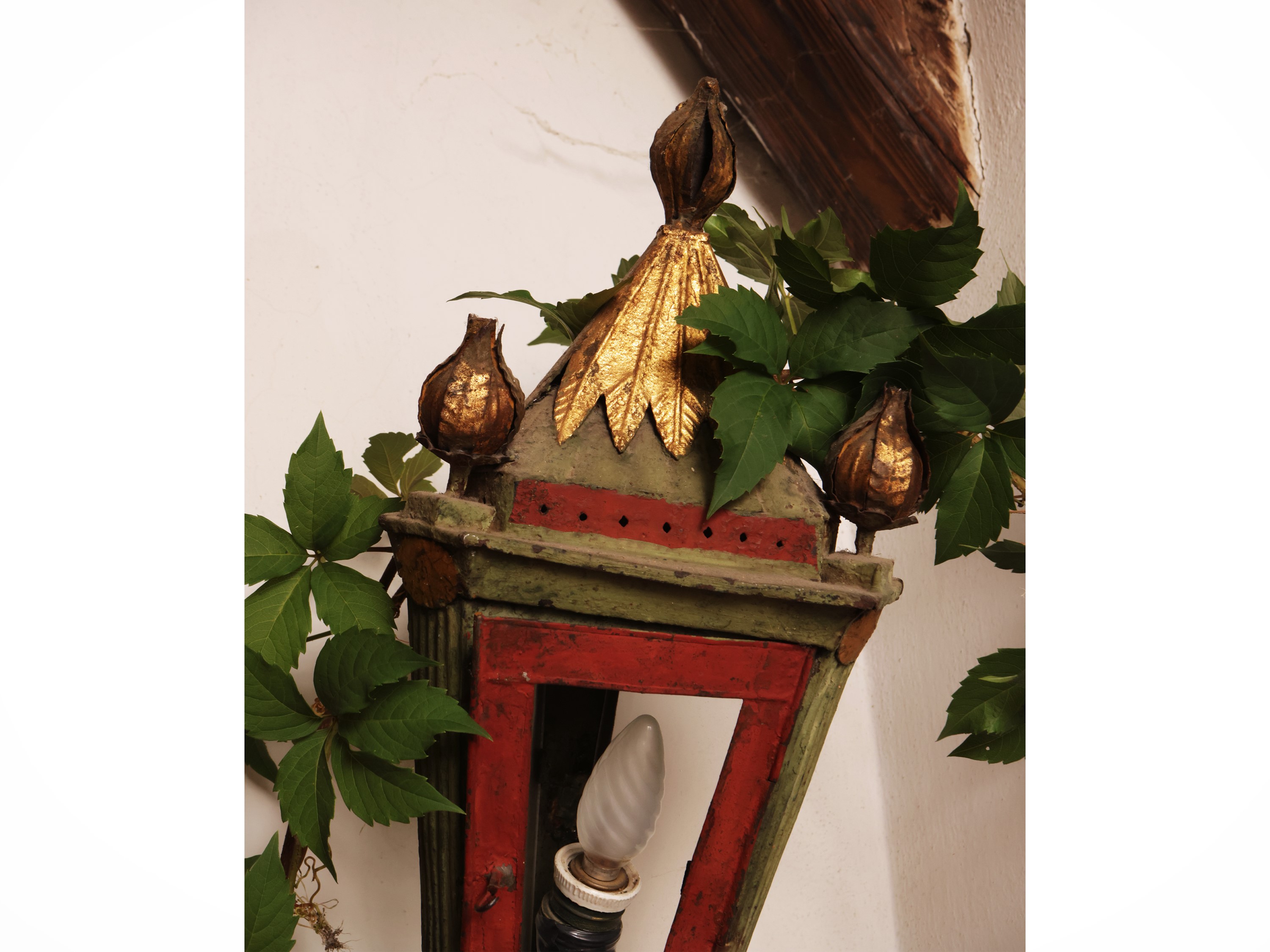 Coppia di lanterne da processione in tôle