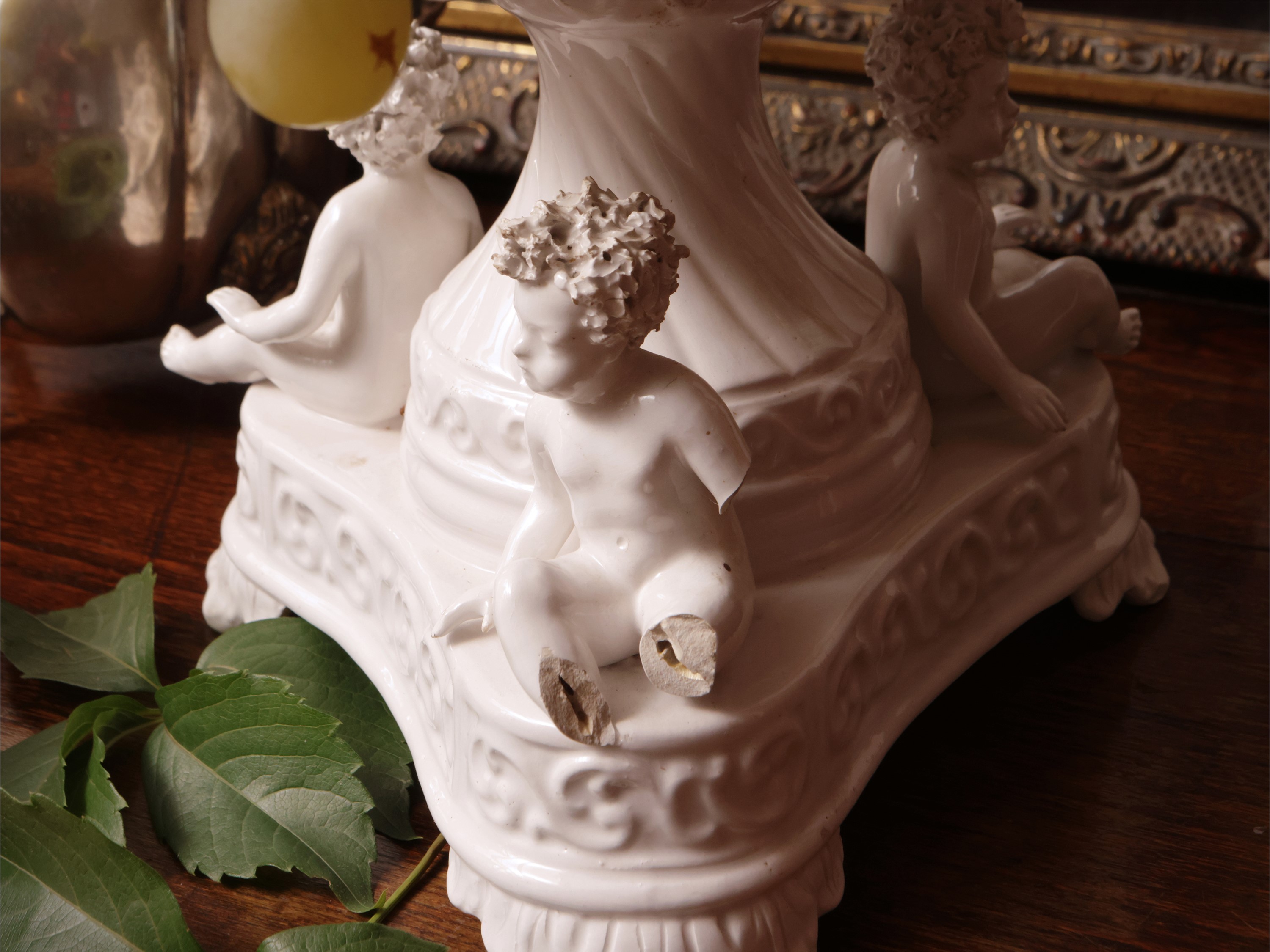 Set per servire tè e caffè, metallo argentato e ceramica di Bassano