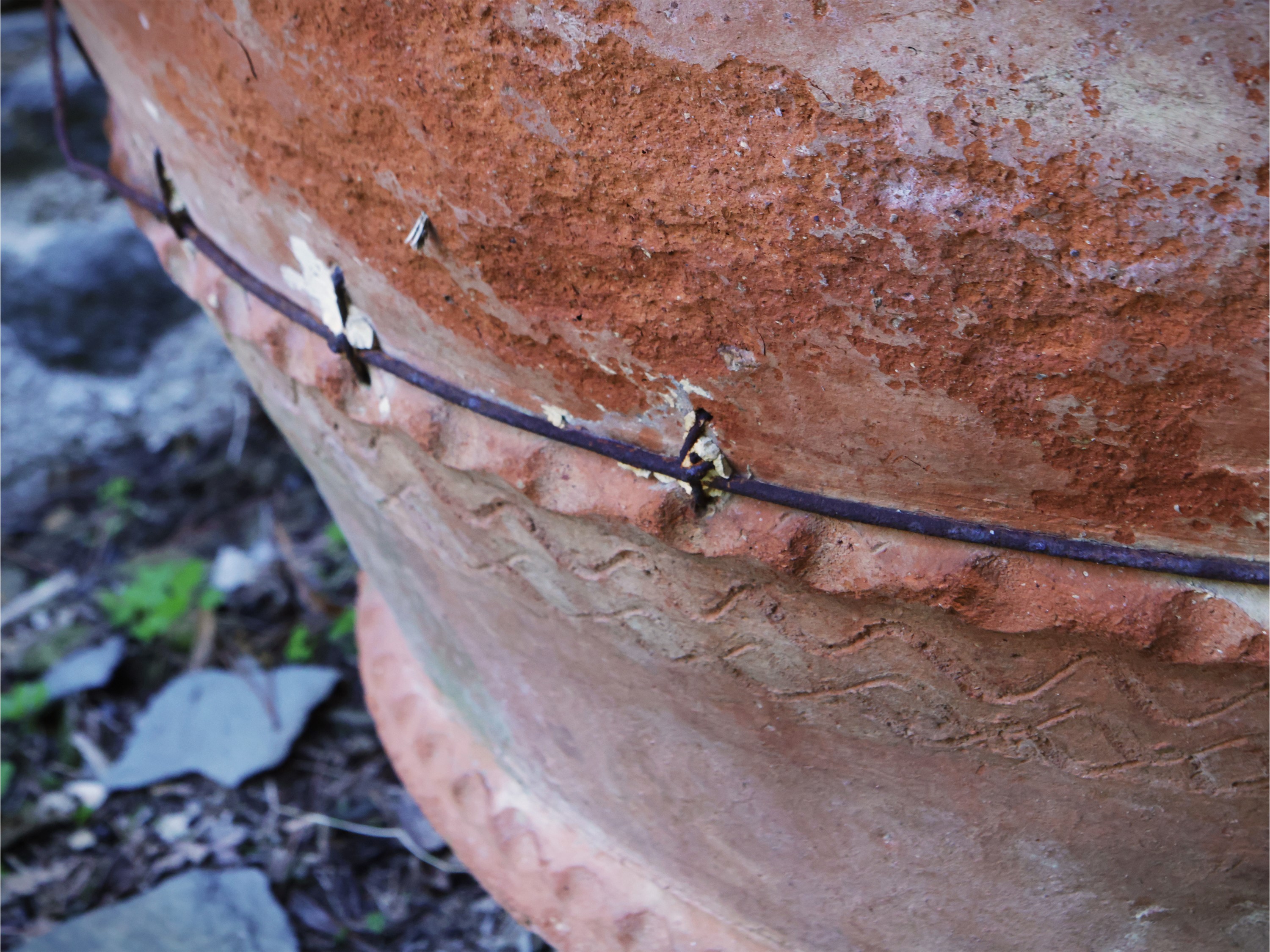 Grande conca in terracotta, h 75 cm, diam 115 cm, d'epoca