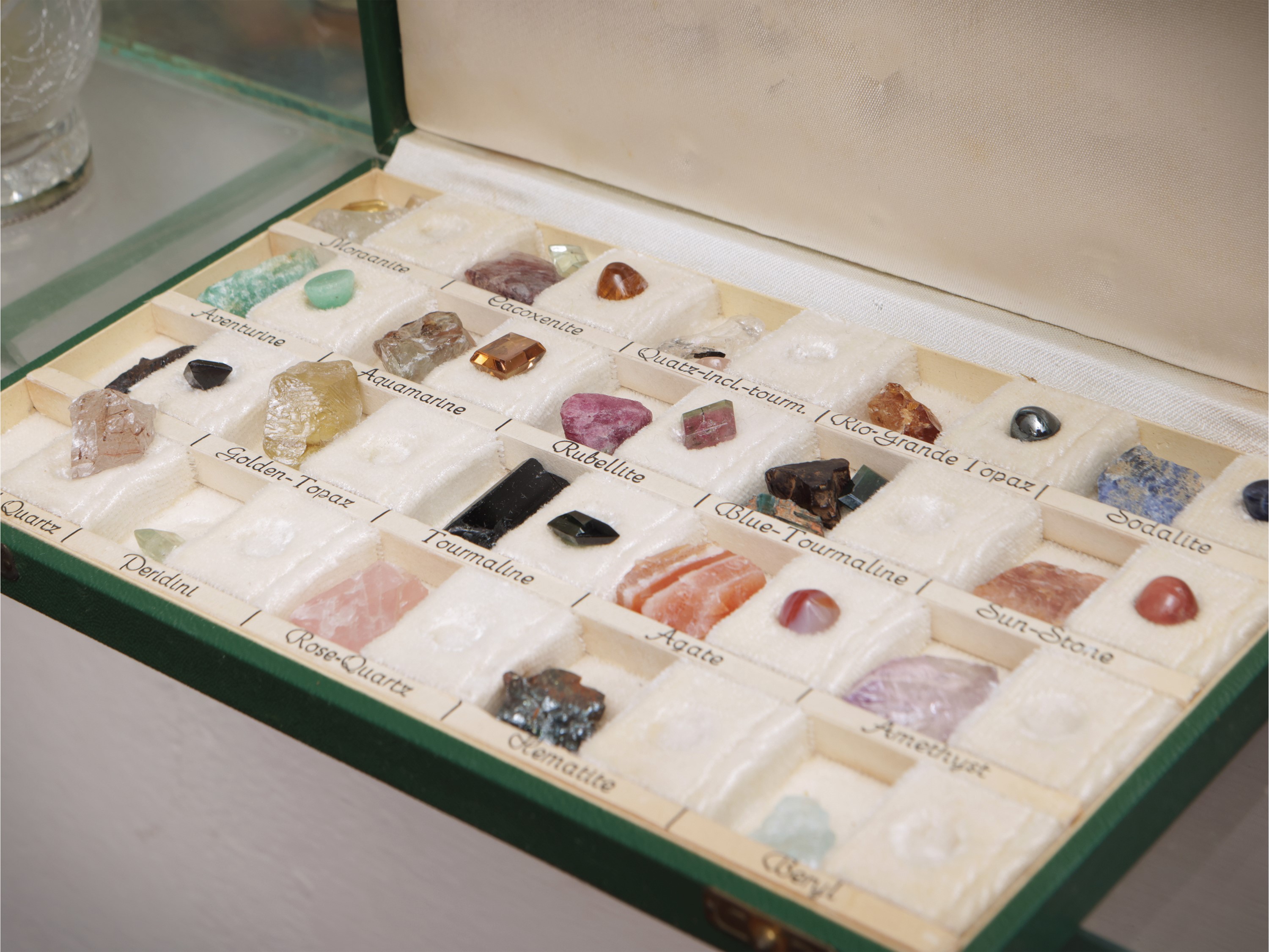 Collezione di minerali, varietà e tipologie