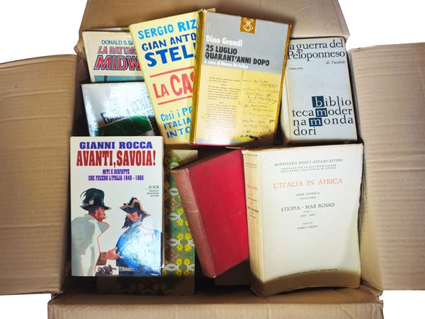 Grande miscellanea di libri moderni di argomento storico