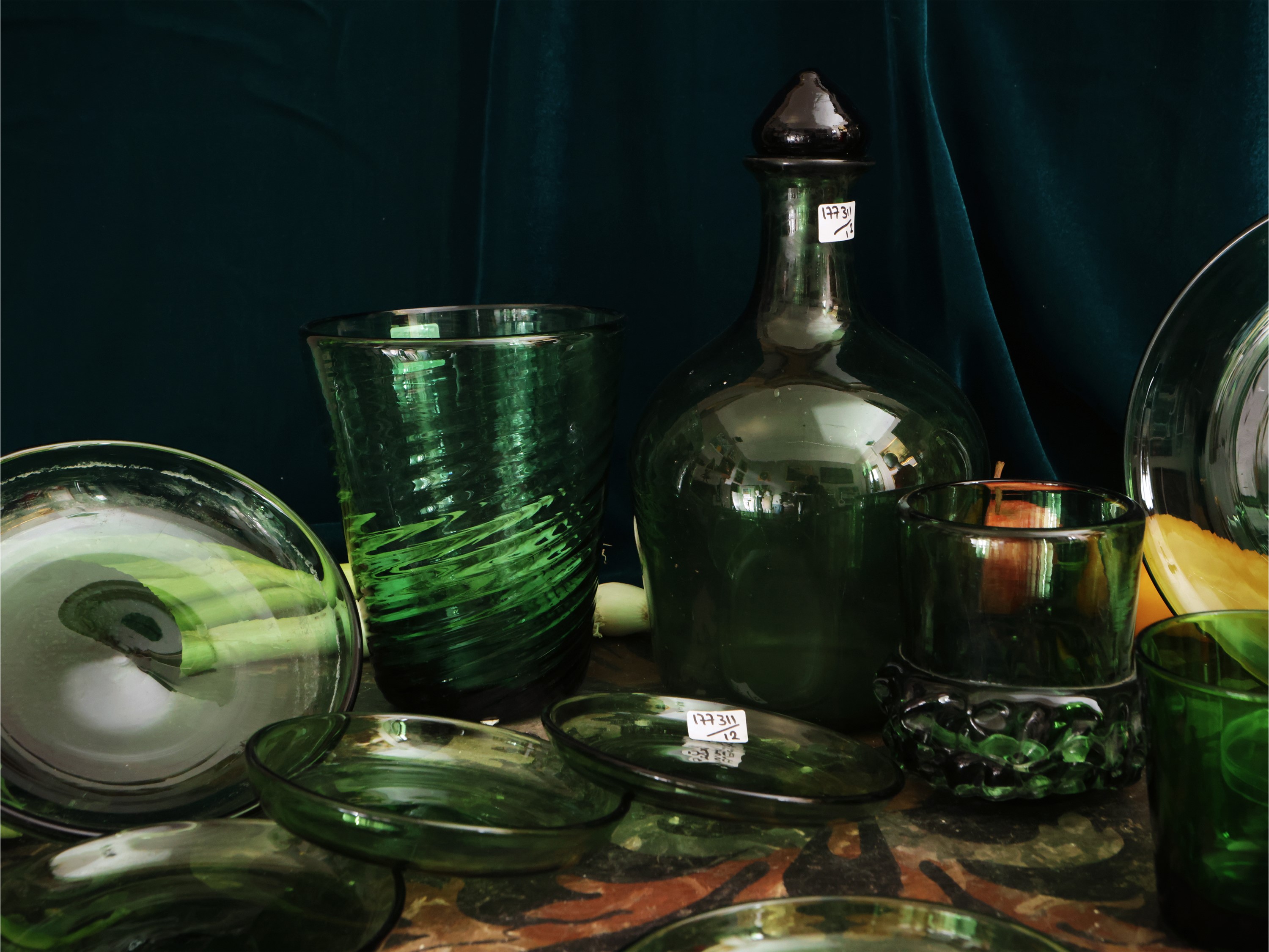 Assortimento di Accessori in Vetro Verde di Empoli