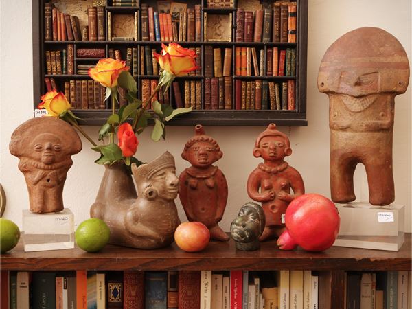 Collection of pre-Columbian figures