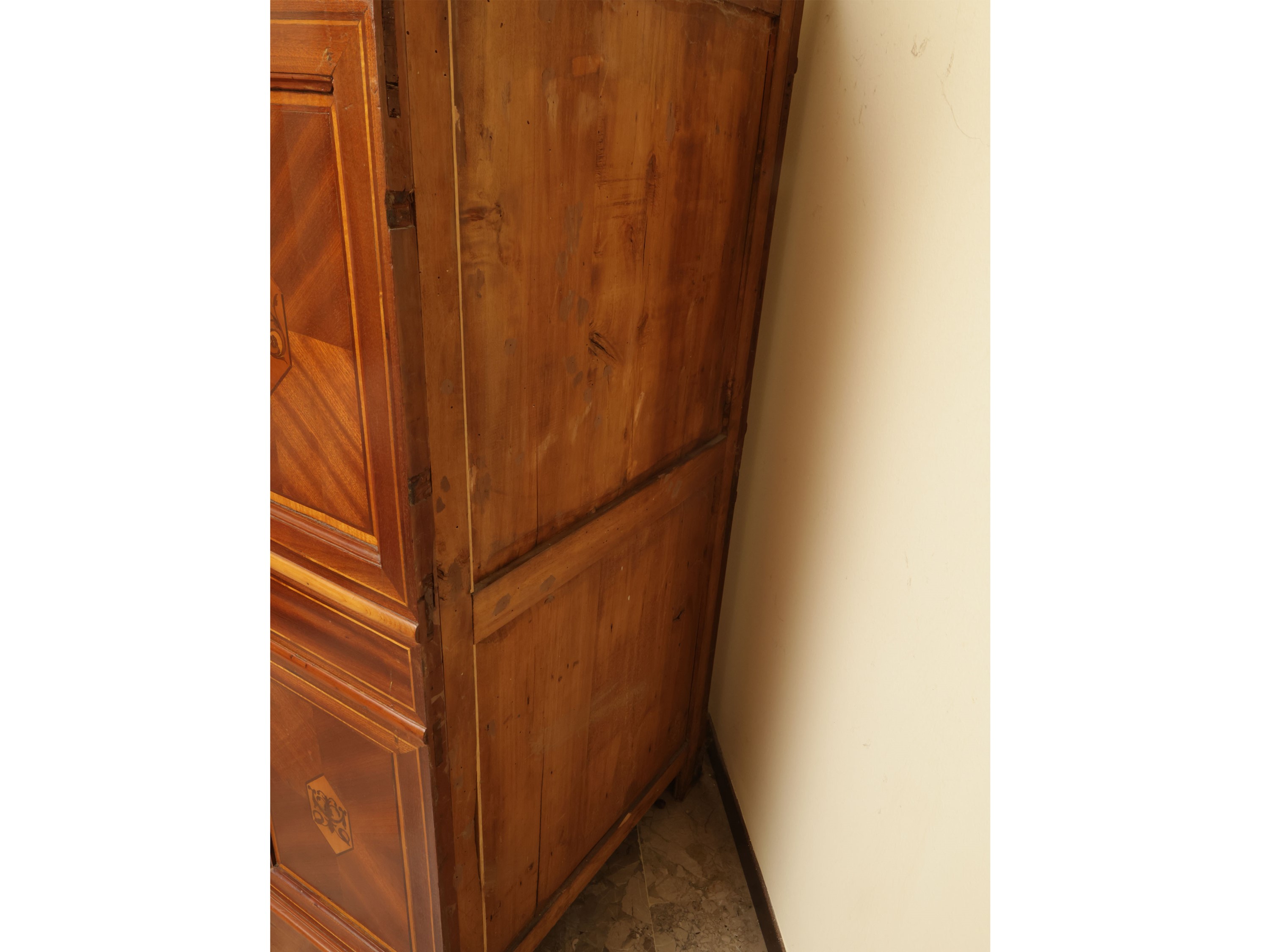 Secretaire da Fumatore Impiallacciato in Satinwood