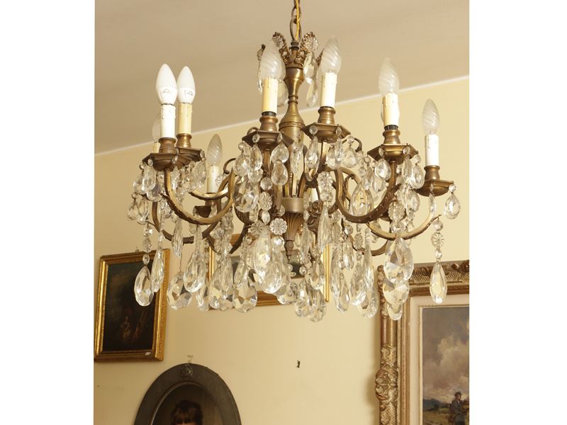 Lampadario in Metallo Dorato e Vetro