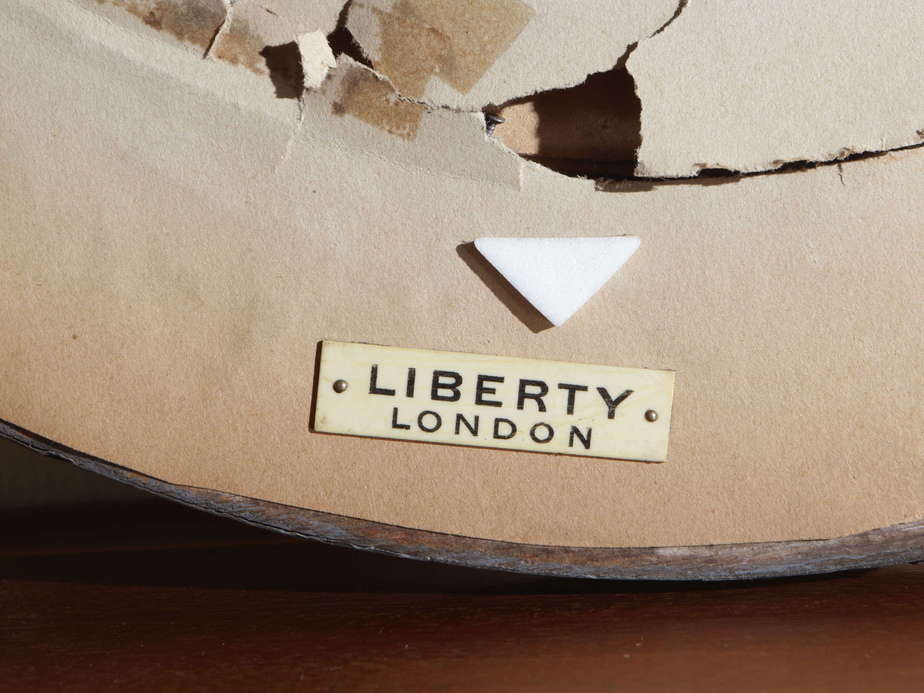 Cornice in Peltro, Liberty London