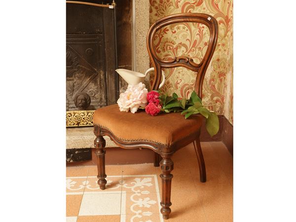 Couple of chairs in walnut  (second half of the nineteenth century)  - Auction A country house near Crema: a collection of 19th century paintings - Maison Bibelot - Casa d'Aste Firenze - Milano