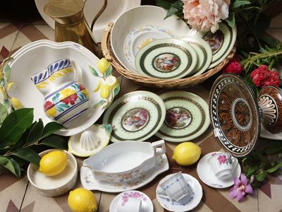 Miscellanea di Accessori Rustici per la Tavola