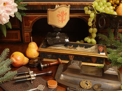 Curiosità da Scrivania D'epoca