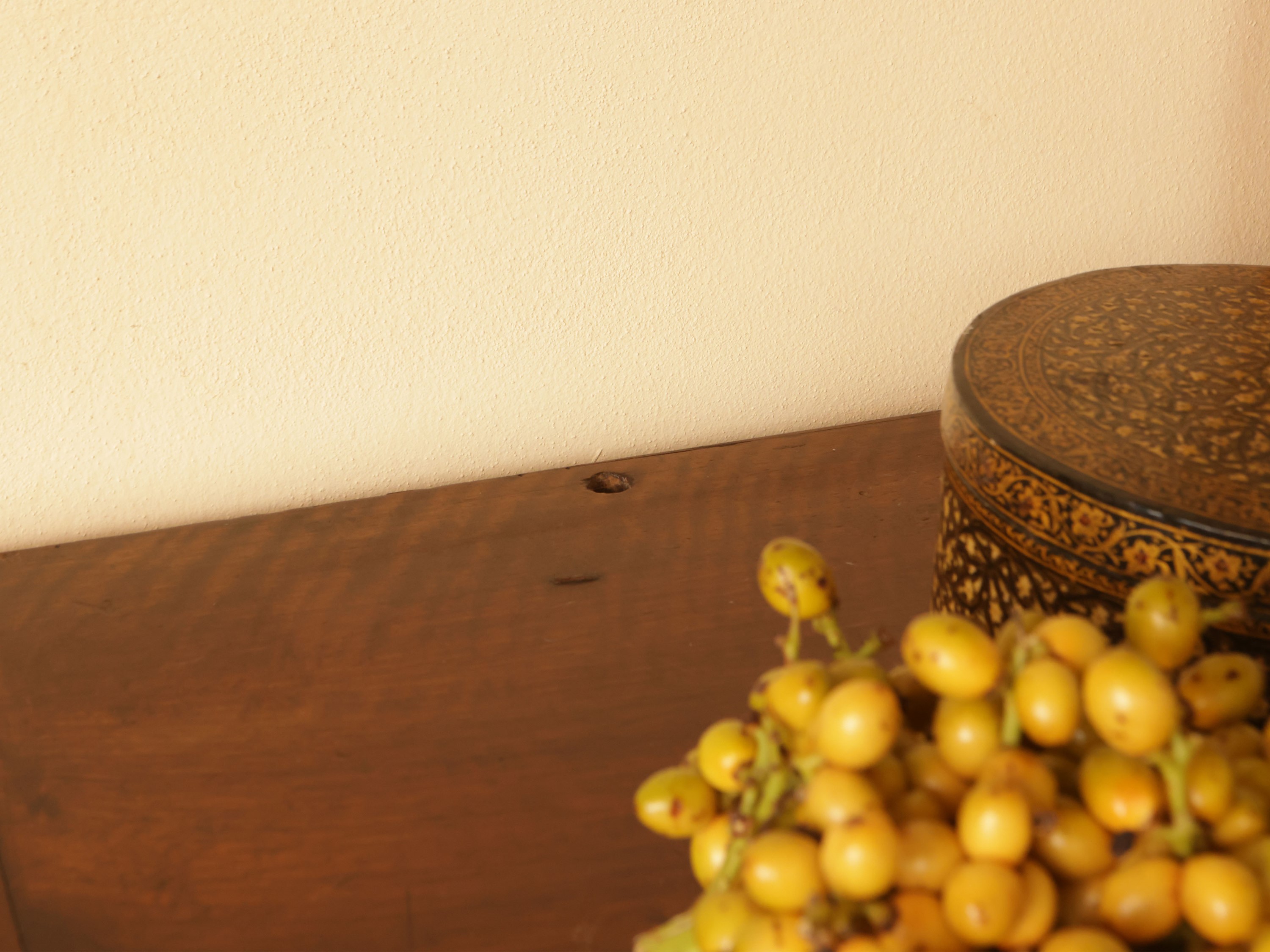 Credenza con Alzata Portapiatti in Noce