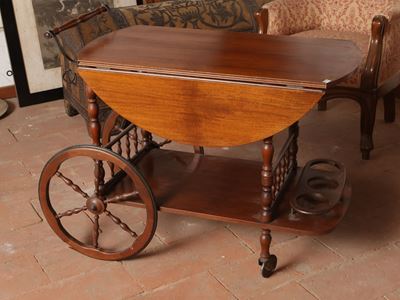 Carrello di Servizio in Noce