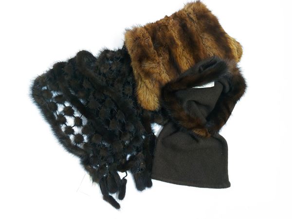 Lot of fur accessories